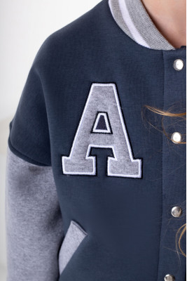 Бомбер для дівчат